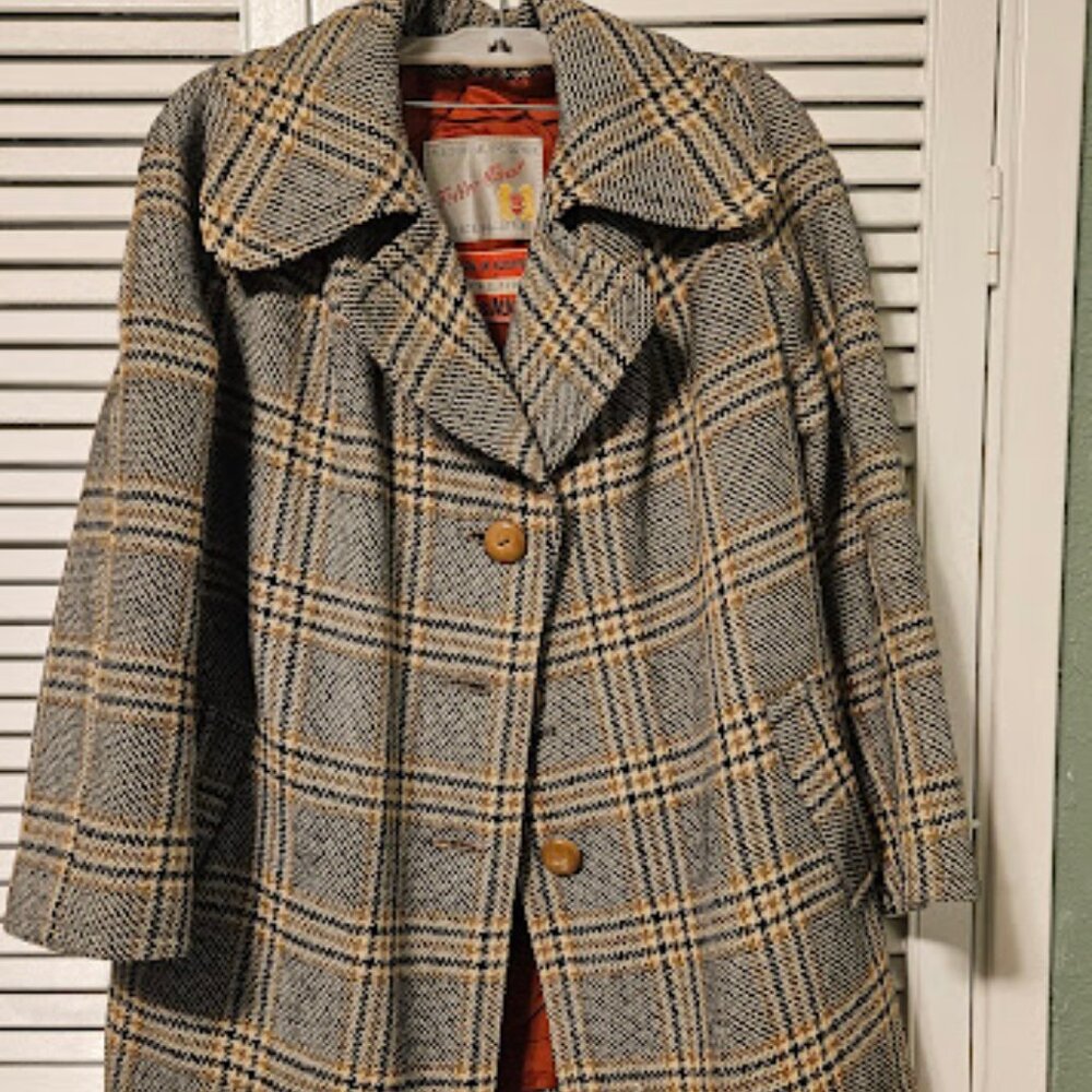 Vintage 1970s Roos Atkins plaid tweed Teller coat, size M